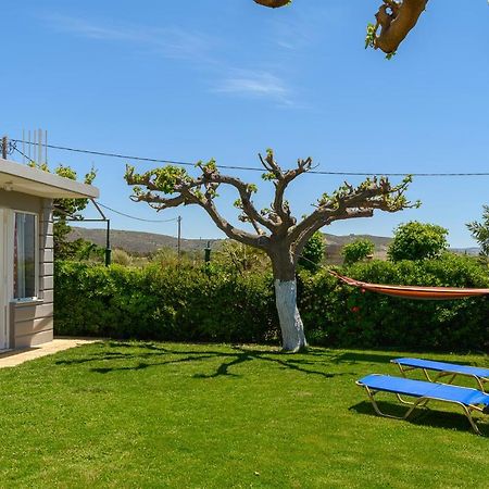Petrakis Afrathias Garden House Vila Kalamaki  Exterior foto