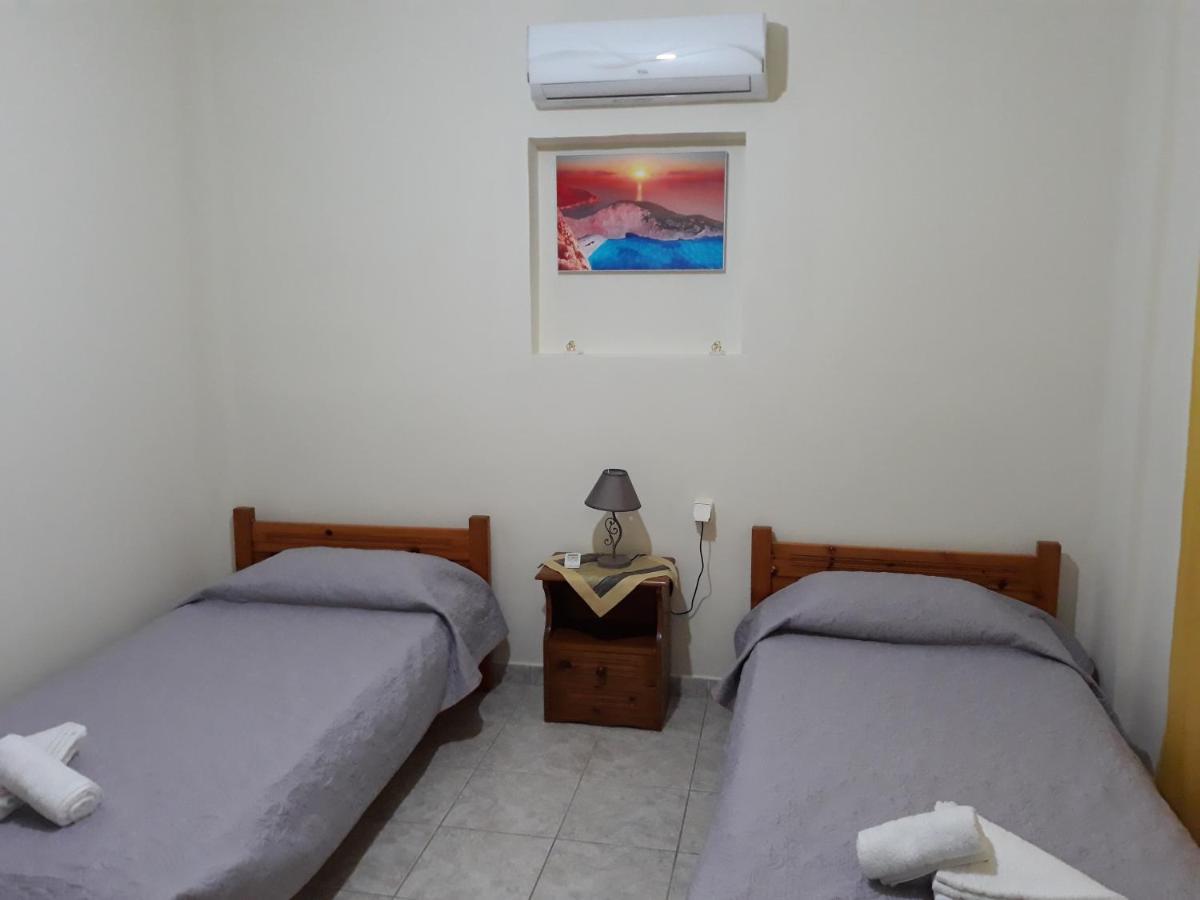 Petrakis Afrathias Garden House Vila Kalamaki  Exterior foto